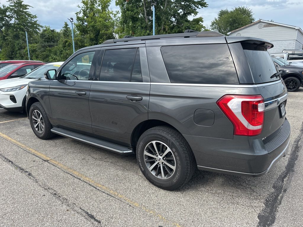 2020 Ford Expedition XLT photo 2