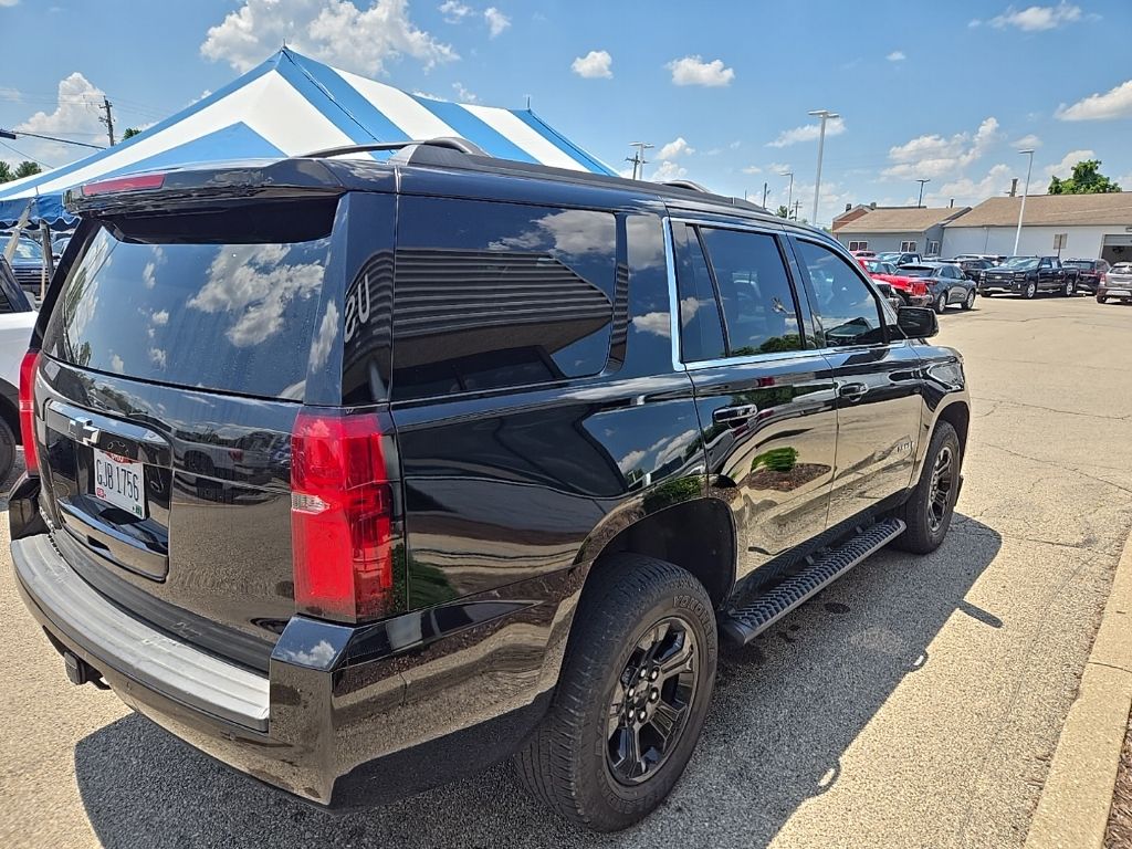 2019 Chevrolet Tahoe LS photo 4