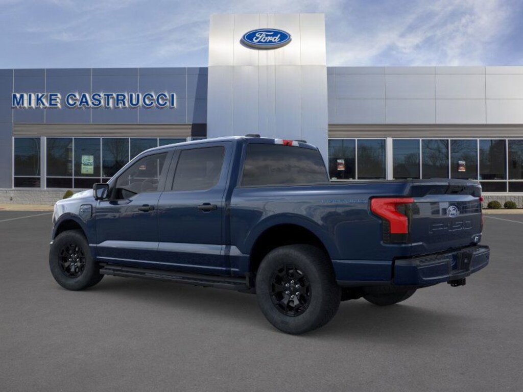 New 2025 Ford F-150 Lightning XLT TRUCK