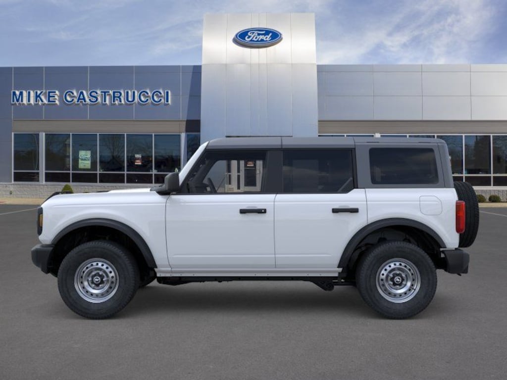 New 2026 Ford Bronco Base SUV