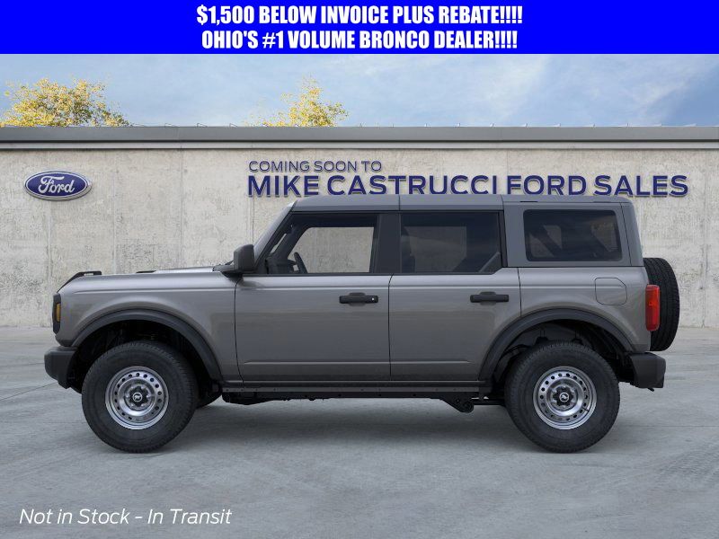 2025 Ford Bronco Base photo 3