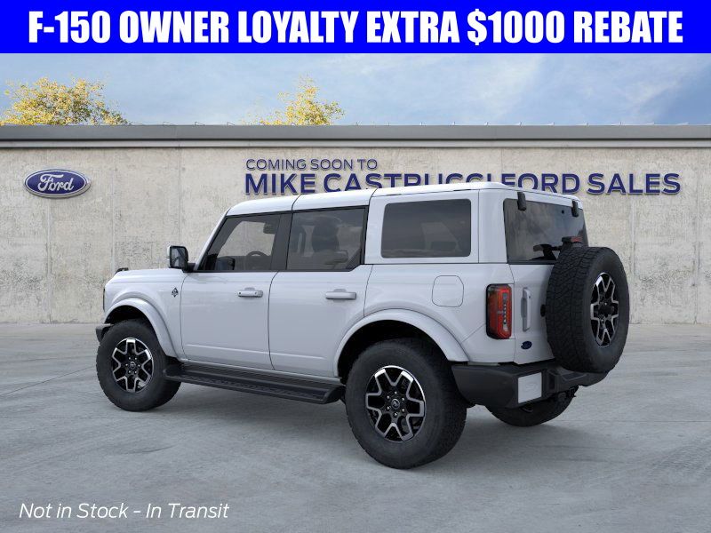 2025 Ford Bronco Outer Banks photo 3
