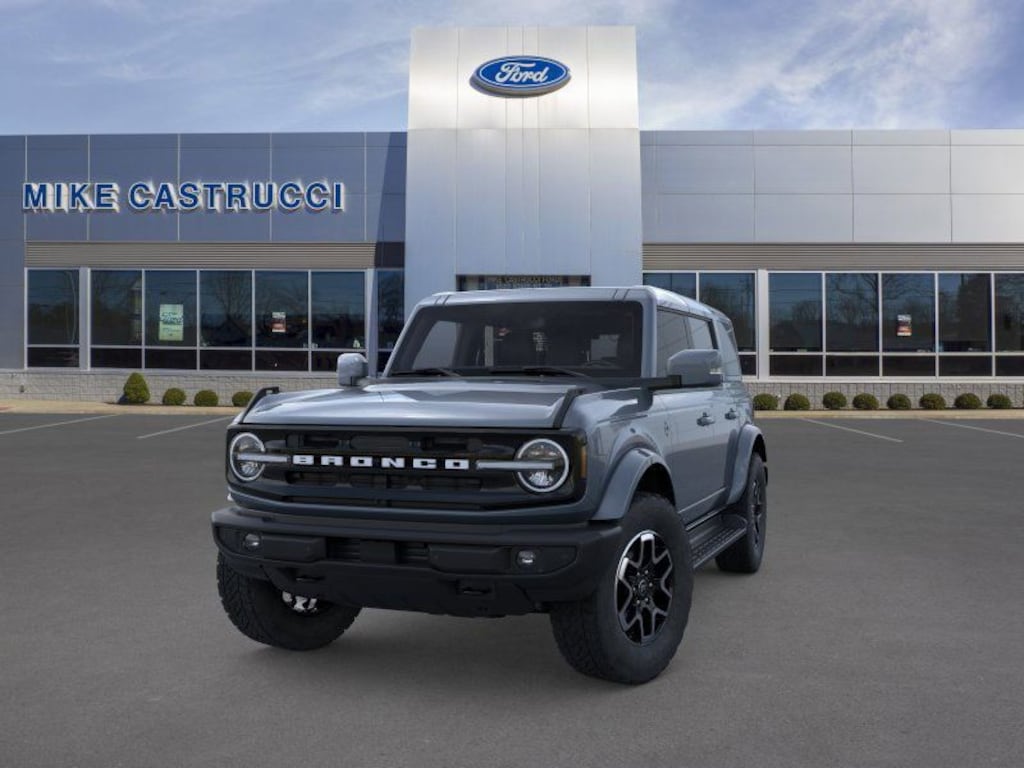 New 2025 Ford Bronco Outer Banks SUV