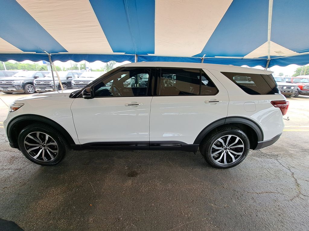 Certified 2021 Ford Explorer ST with VIN 1FM5K8GC8MGA32928 for sale in Milford, OH