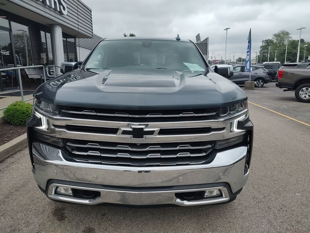 Used 2021 Chevrolet Silverado 1500 LTZ with VIN 1GCUYGED2MZ178945 for sale in Milford, OH