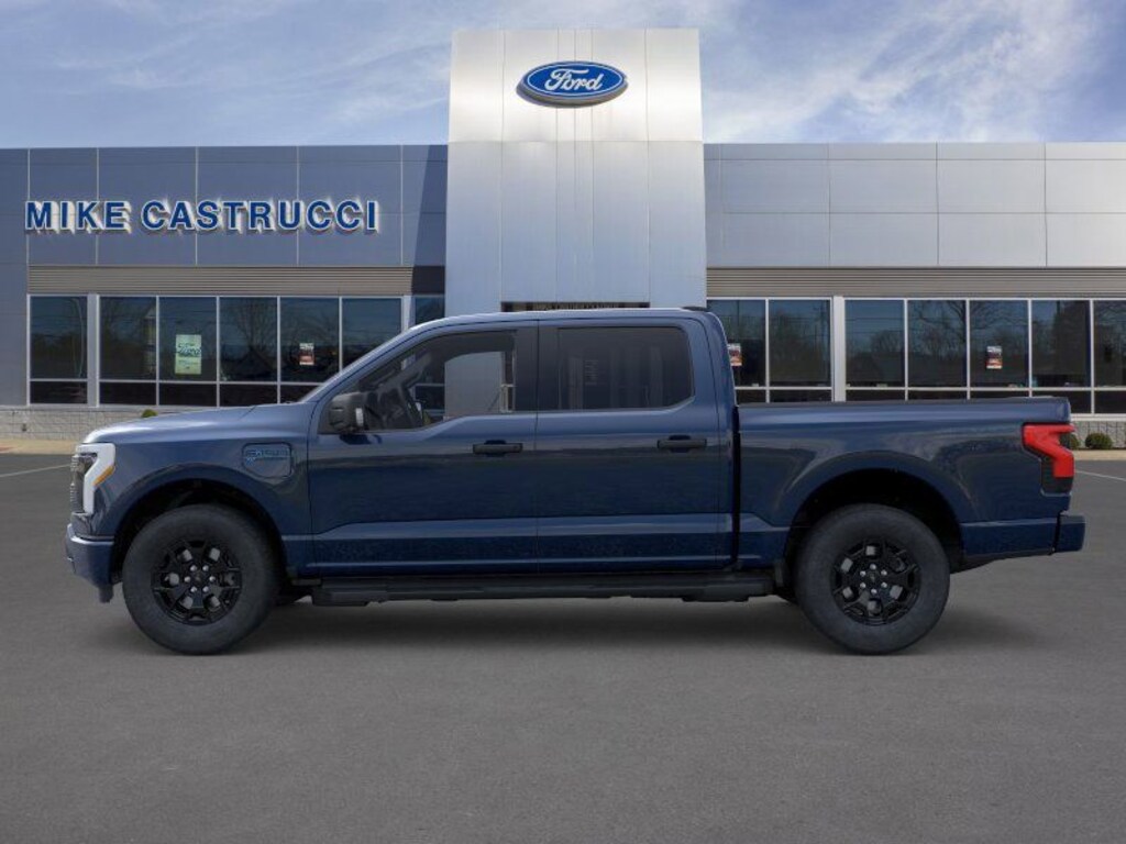 New 2025 Ford F-150 Lightning XLT TRUCK