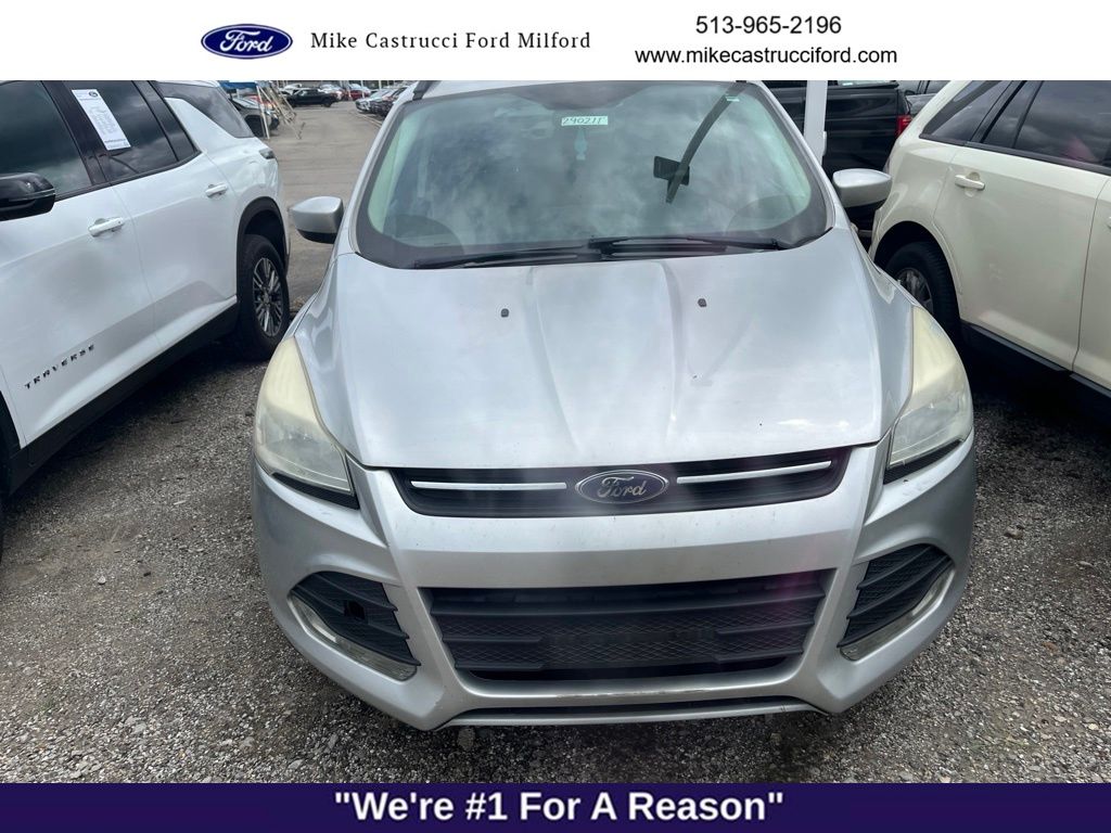 Used 2015 Ford Escape SE with VIN 1FMCU9G9XFUB98318 for sale in Milford, OH