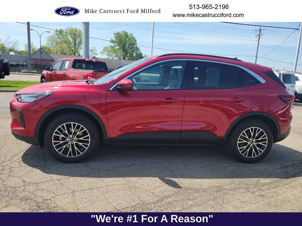 Used 2024 Ford Escape PHEV with VIN 1FMCU0E1XRUA73168 for sale in Milford, OH