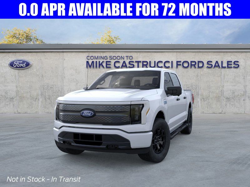 2025 Ford F-150 Lightning XLT photo 2