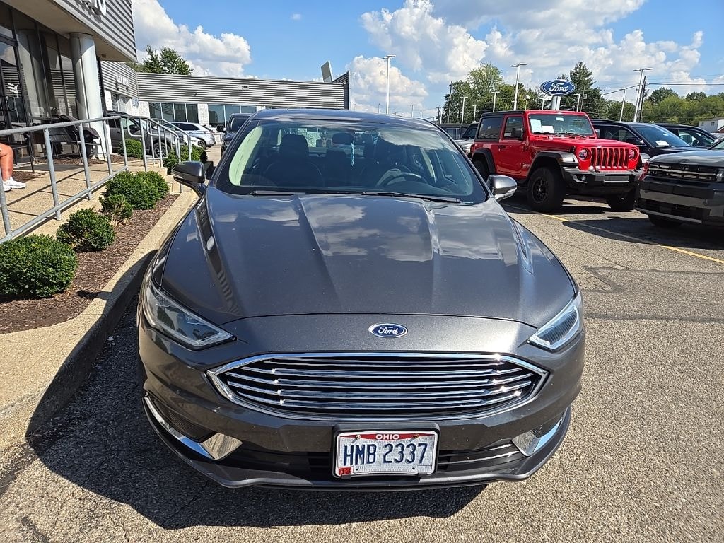 Used 2018 Ford Fusion SE Sedan