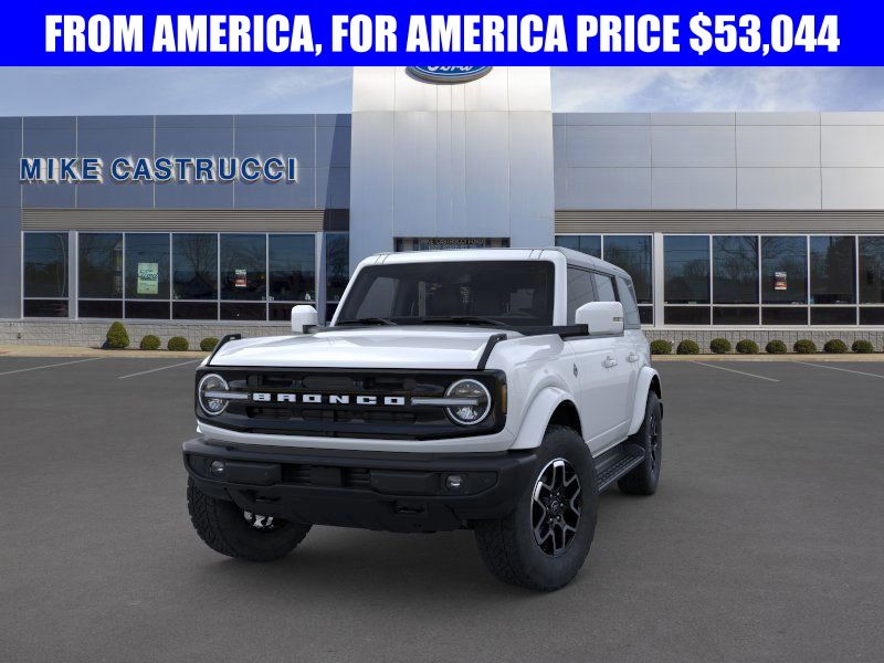 2025 Ford Bronco Outer Banks photo 2