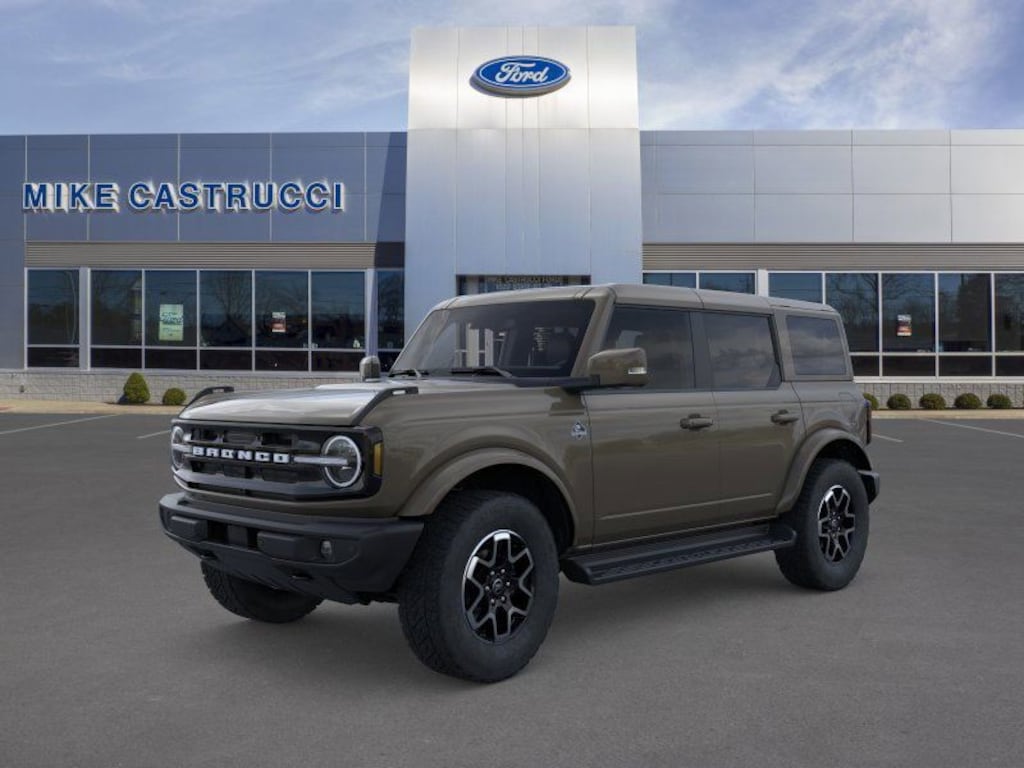 New 2025 Ford Bronco Outer Banks SUV