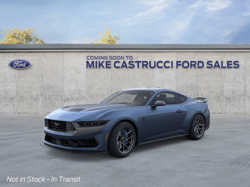 2026 Ford Mustang Dark Horse's photo
