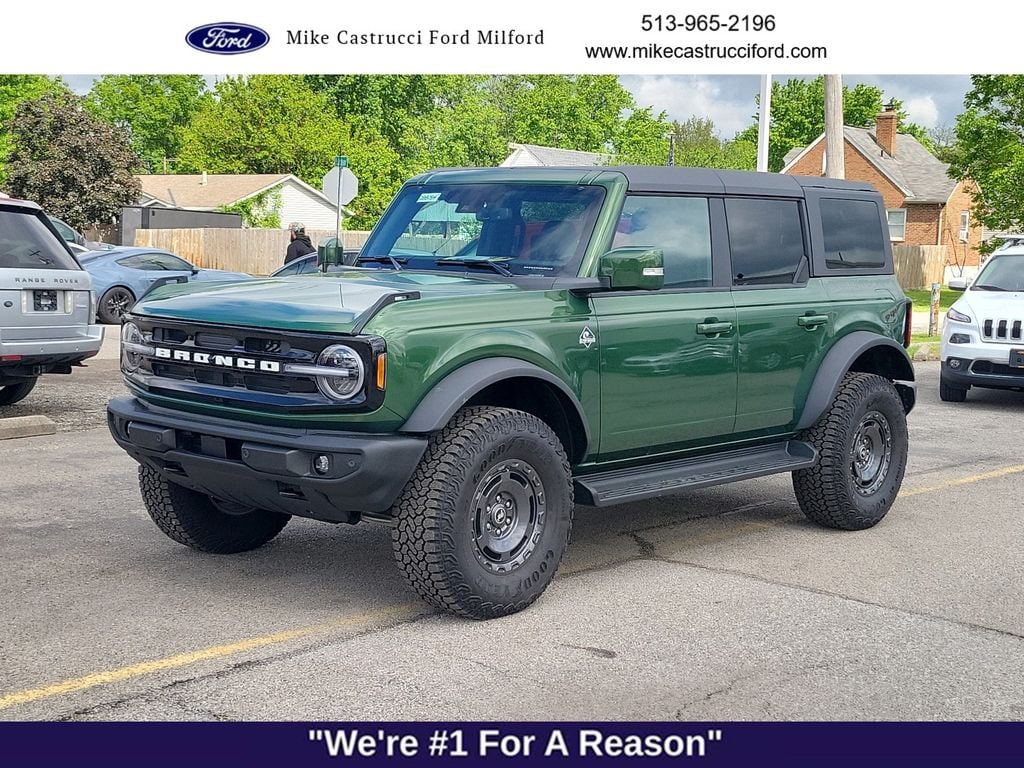 Certified 2025 Ford Bronco Outer Banks SUV