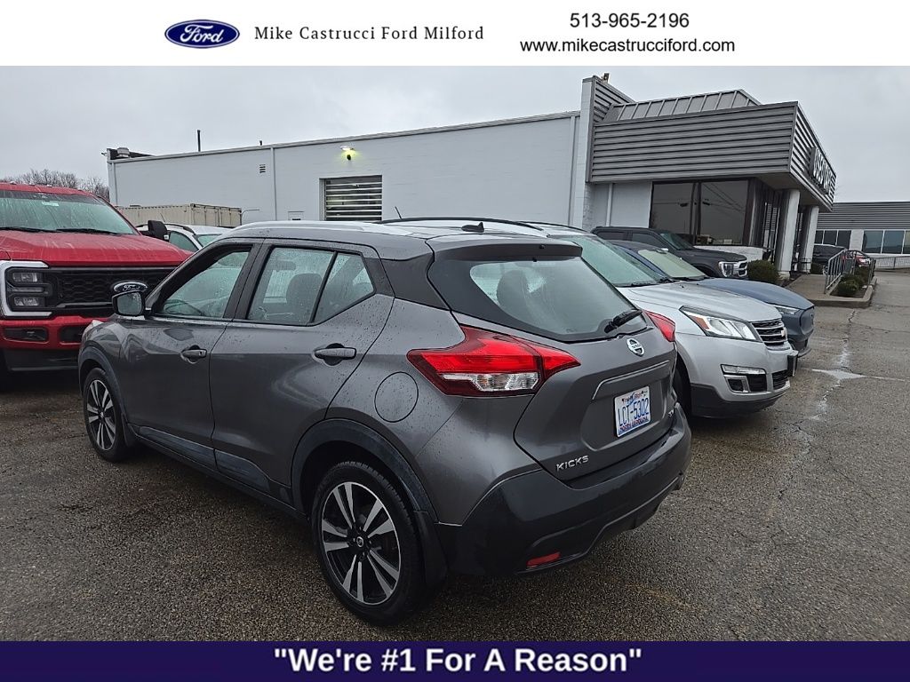 2018 Nissan Kicks SV photo 3