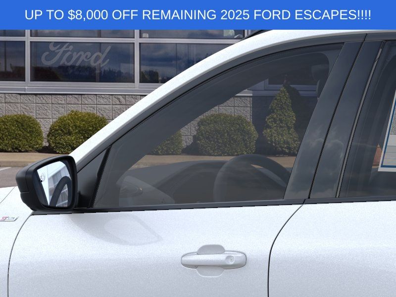 2025 Ford Escape ST-Line - Photo 20