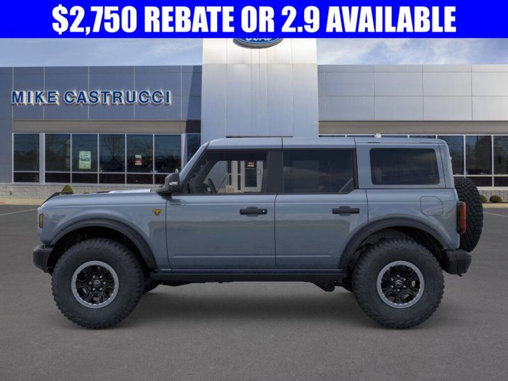 New 2025 Ford Bronco Badlands SUV