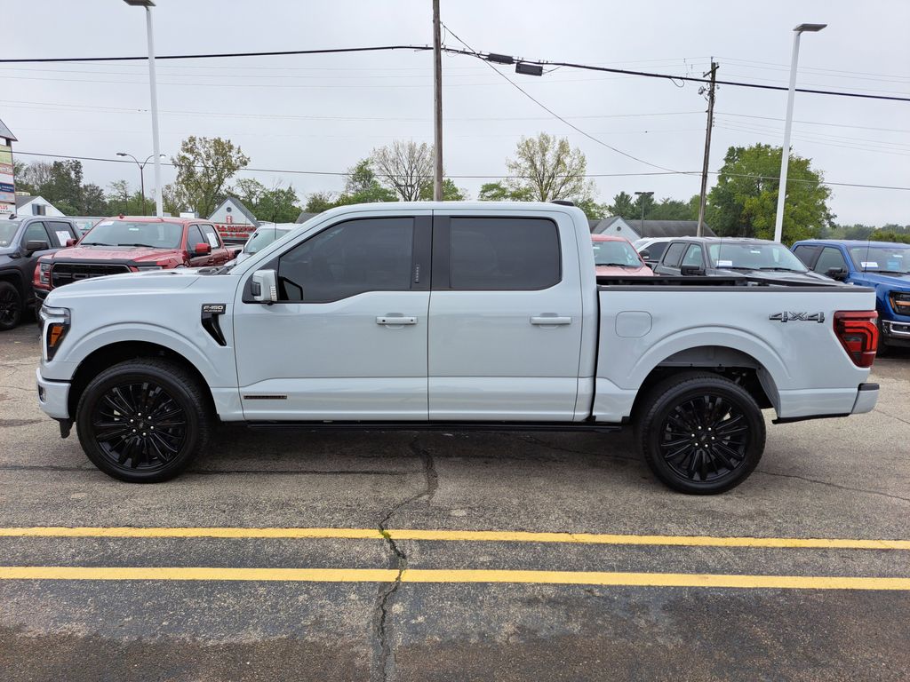 2024 Ford F-150 Platinum photo 2
