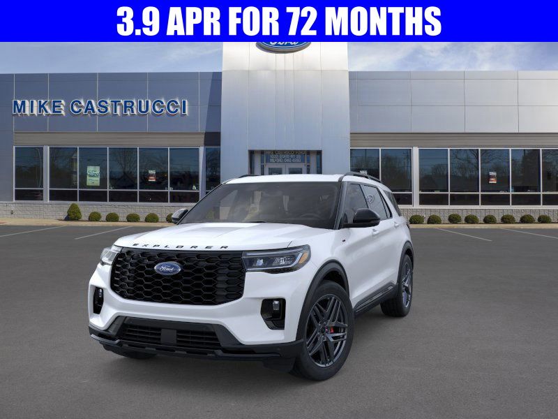 2025 Ford Explorer ST-Line photo 2