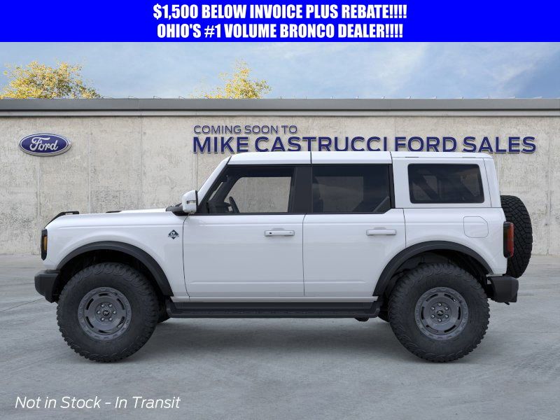 2025 Ford Bronco Outer Banks photo 3