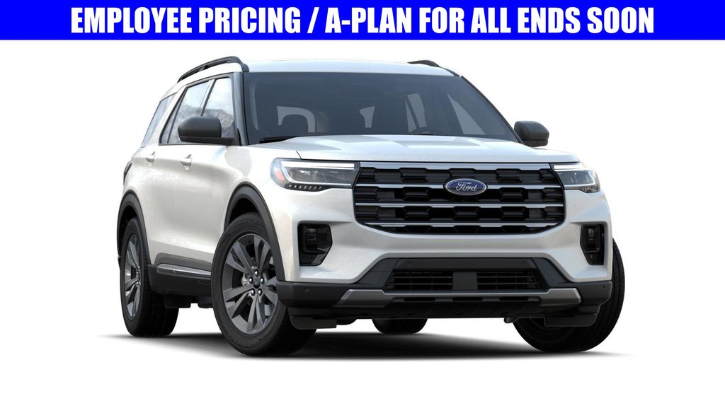 2025 Ford Explorer photo 4