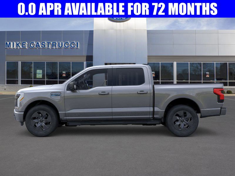 2025 Ford F-150 Lightning photo 3