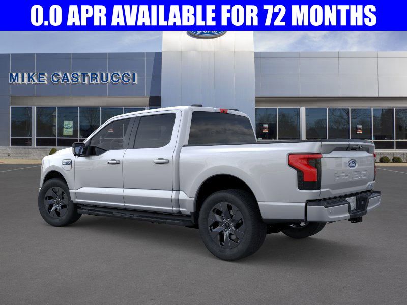 2025 Ford F-150 Lightning photo 4