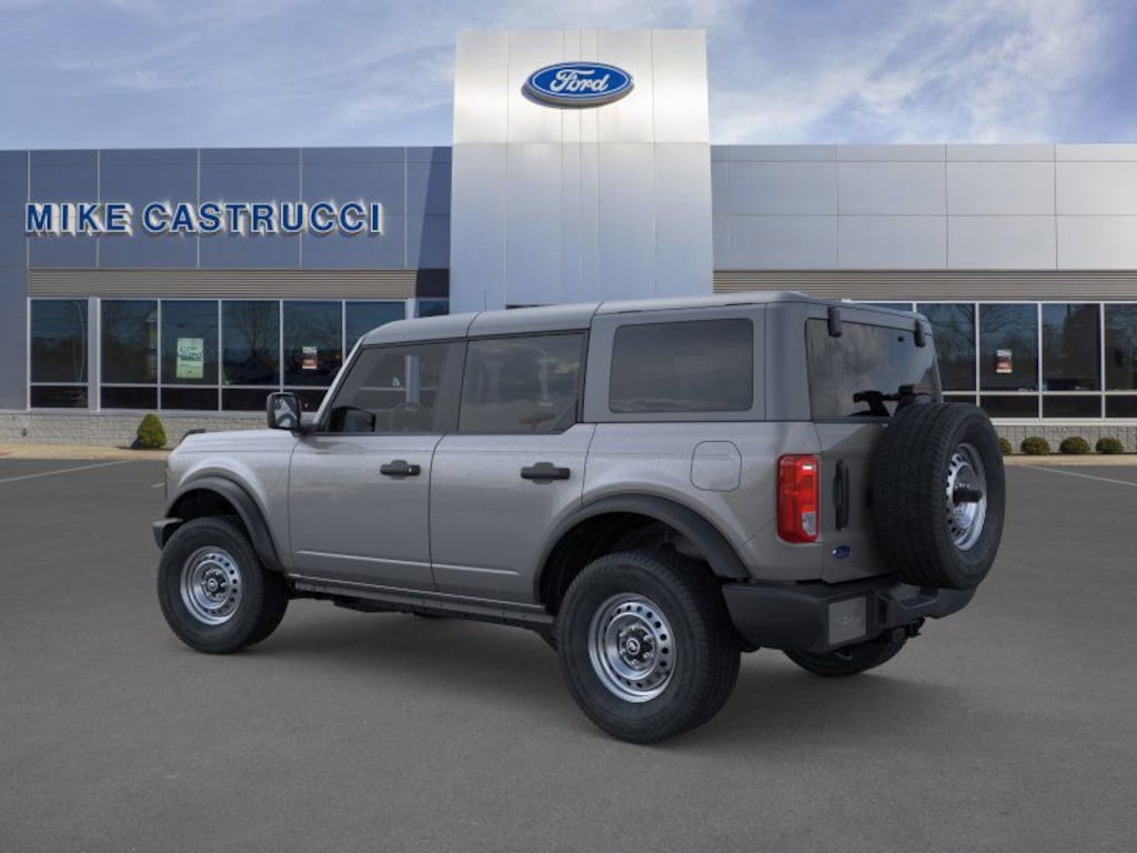 New 2025 Ford Bronco Base SUV