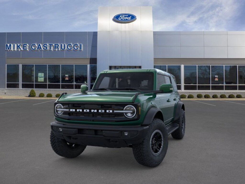 New 2025 Ford Bronco Outer Banks SUV