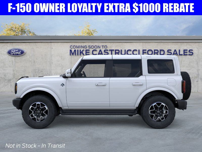 2025 Ford Bronco Outer Banks photo 2
