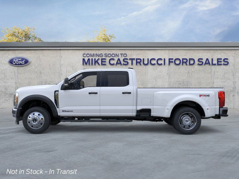 2026 Ford F-450 photo 3
