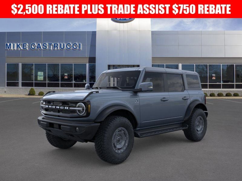 2025 Ford Bronco 4-Door Outer Banks's photo