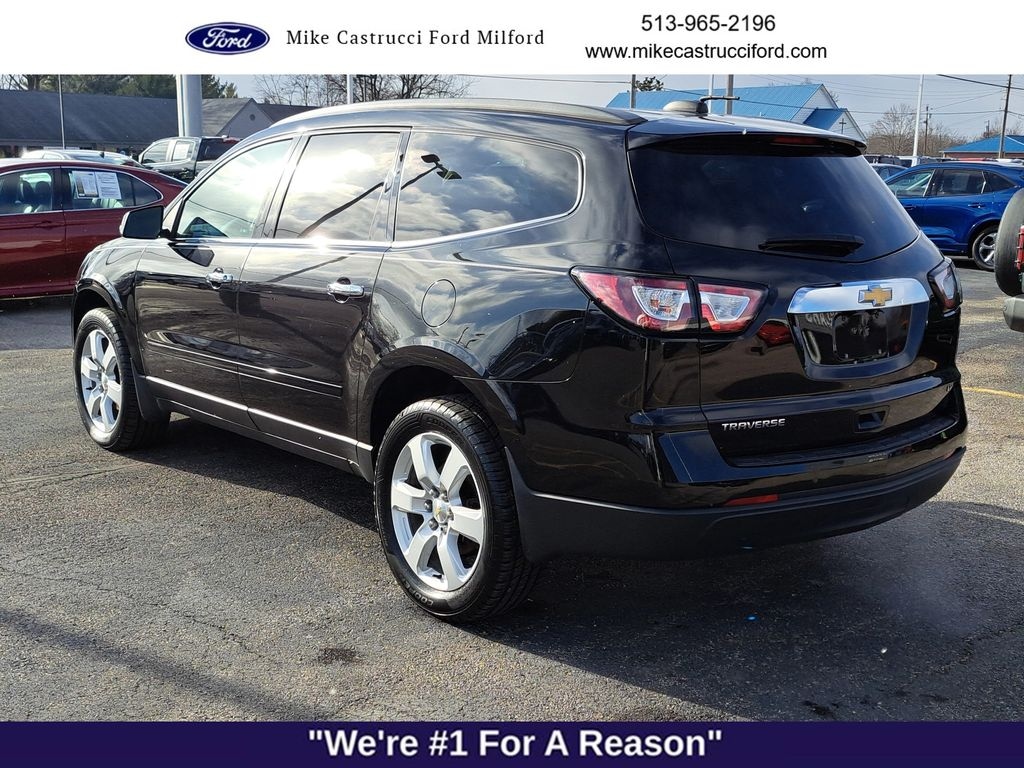 Used 2017 Chevrolet Traverse LT w/1LT SUV