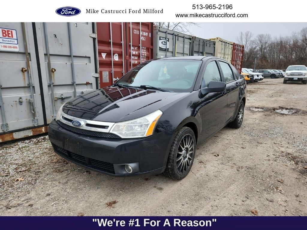 2009 Ford Focus SES's photo