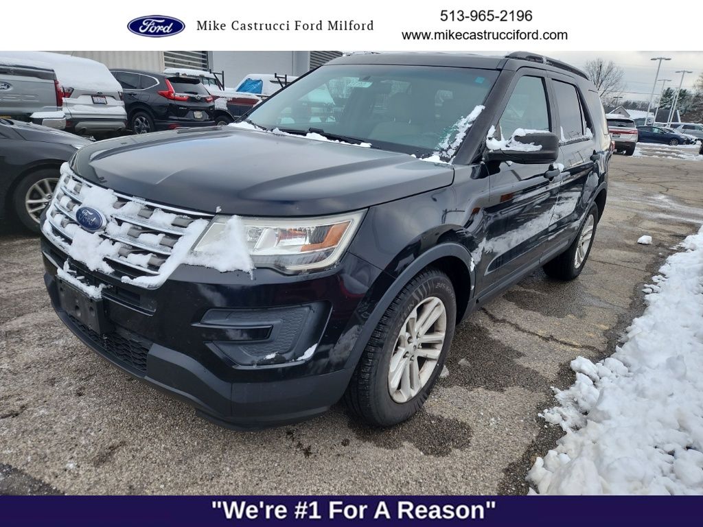 2016 Ford Explorer Base's photo