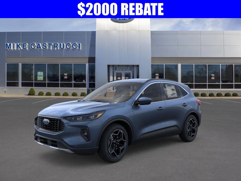 2026 Ford Escape Platinum's photo