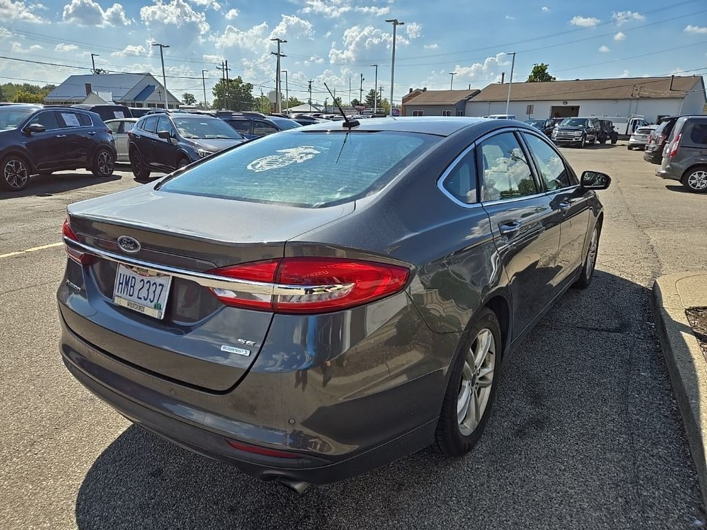 Used 2018 Ford Fusion SE Sedan