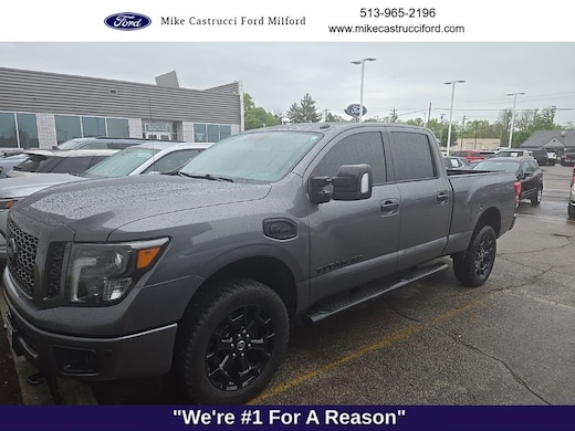 2019 Nissan Titan XD SV Truck Crew Cab V-8 cyl