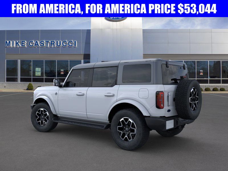 2025 Ford Bronco Outer Banks photo 4