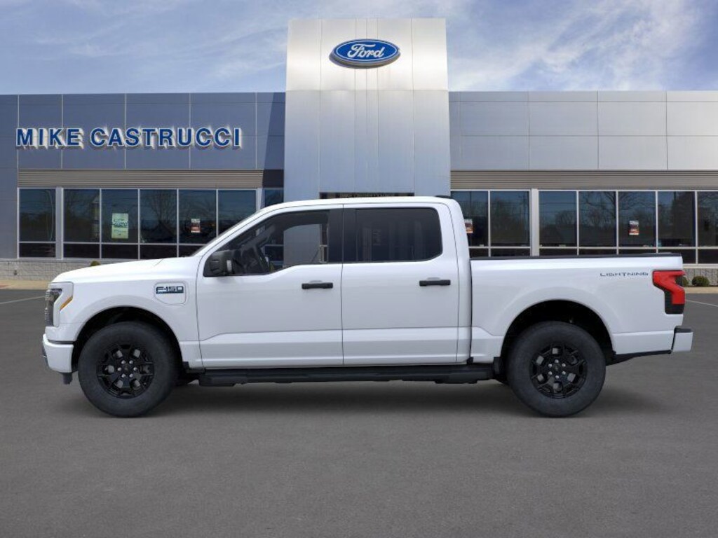 New 2025 Ford F-150 Lightning XLT TRUCK
