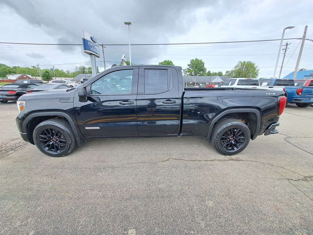 Used 2021 GMC Sierra 1500 Elevation with VIN 1GTR9CEK8MZ251357 for sale in Milford, OH
