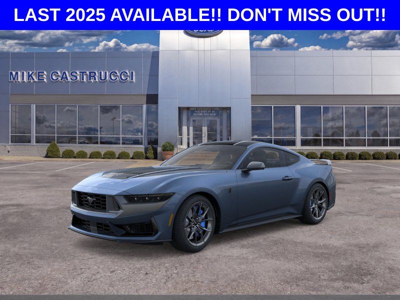 2025 Ford Mustang Dark Horse Coupe V8 DOHC 32V