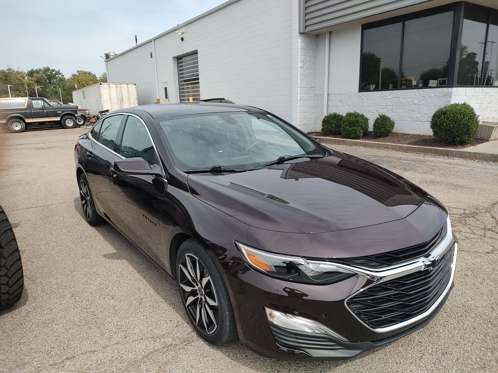 2021 Chevrolet Malibu RS photo 3