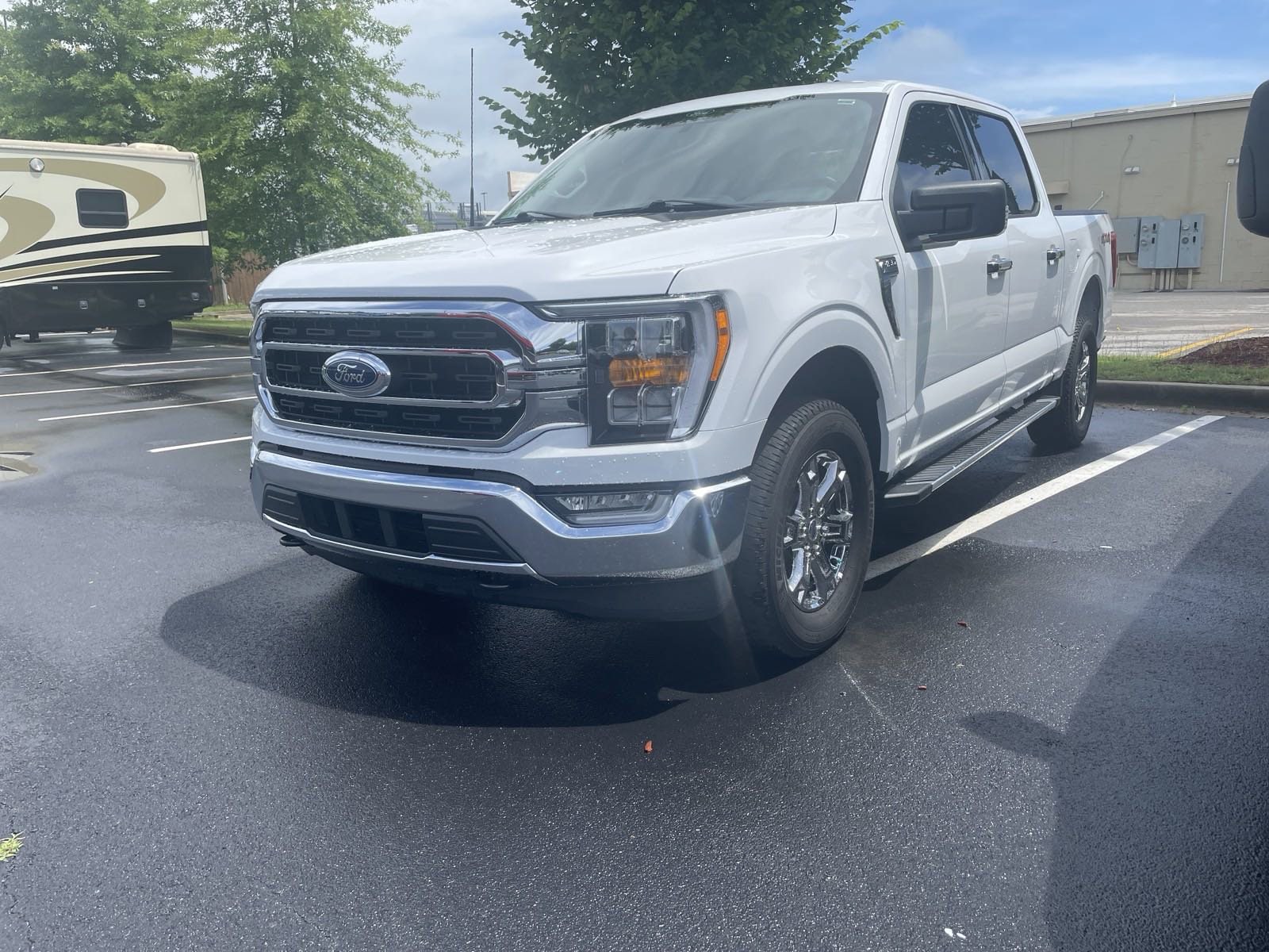 Used 2022 Ford F-150 XLT with VIN 1FTEW1EP5NKD72977 for sale in Eastanollee, GA