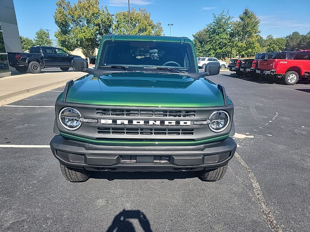 2025 Ford Bronco Big Bend photo 2