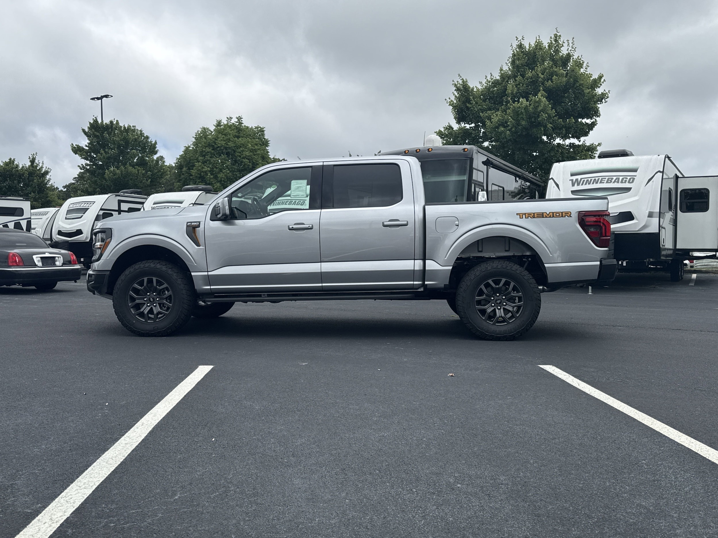 2025 Ford F-150 Tremor photo 4