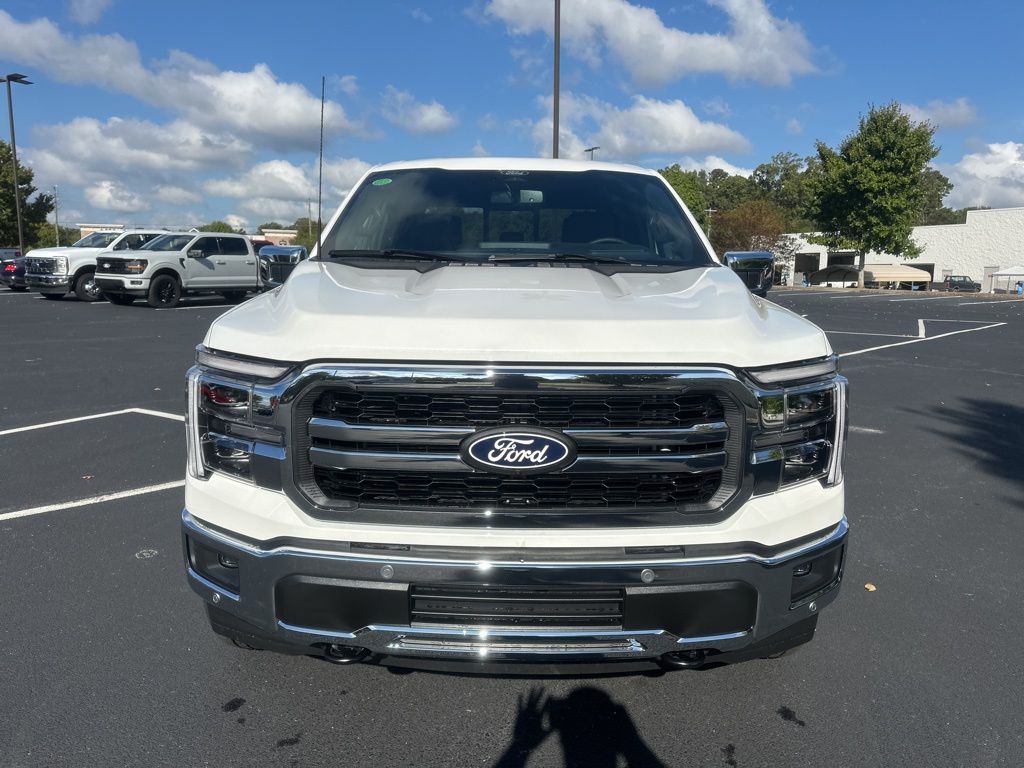 2025 Ford F-150 Lariat photo 2