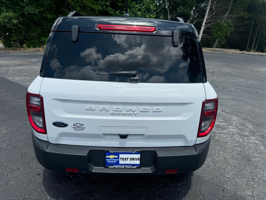 2024 Ford Bronco Sport Outer Banks photo 2