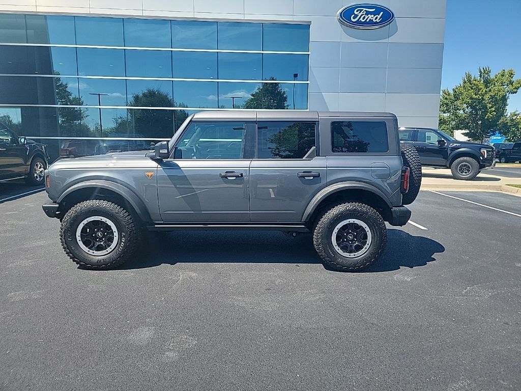 Used 2024 Ford Bronco Badlands SUV