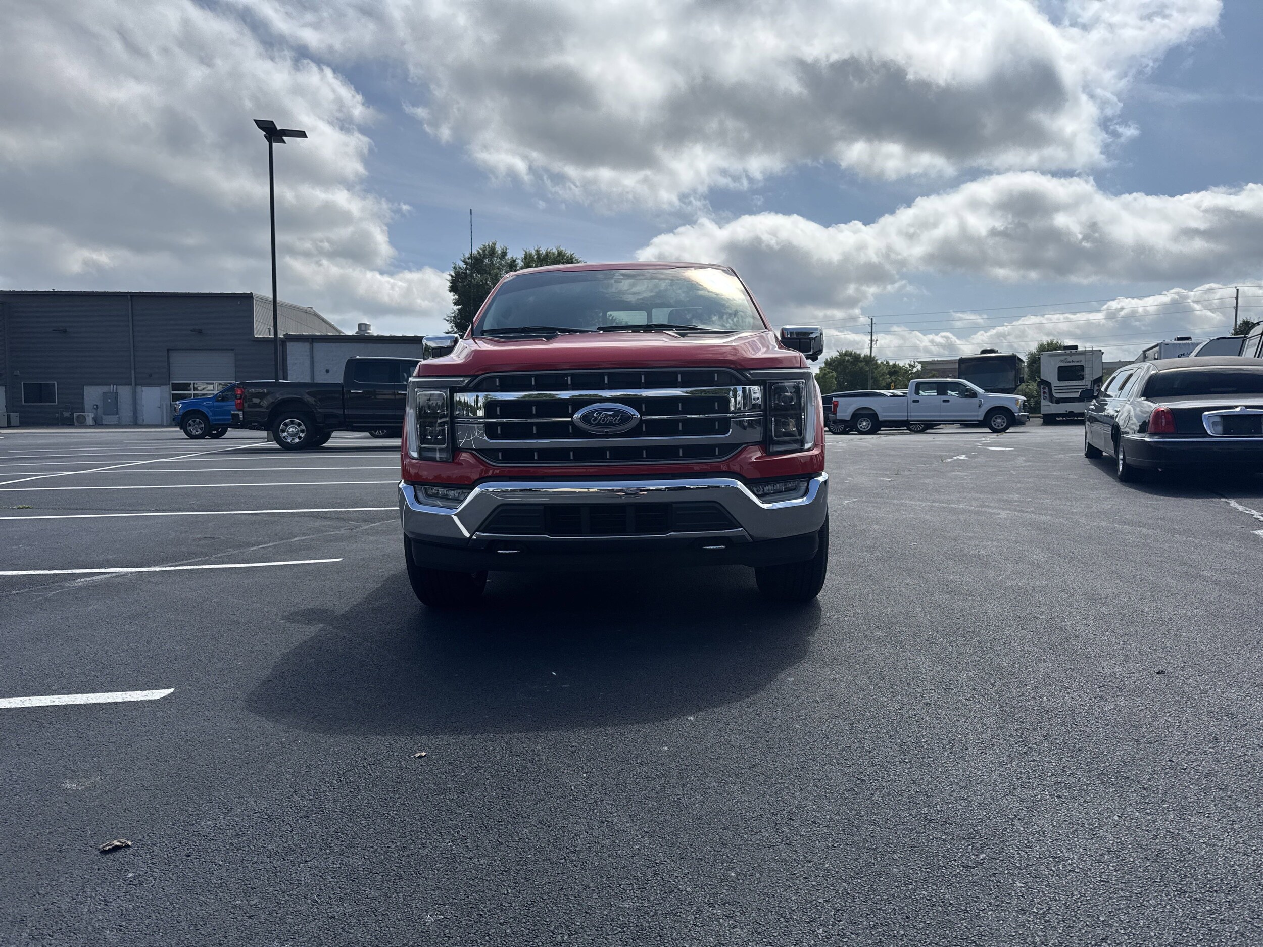 2021 Ford F-150 Lariat photo 3